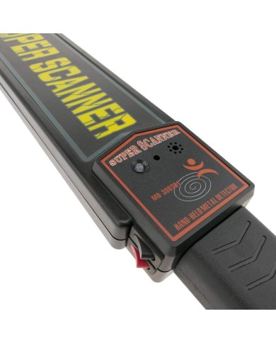 DETECTOR DE METALES CON DOBLE NIVEL DE SENSIBILIDAD